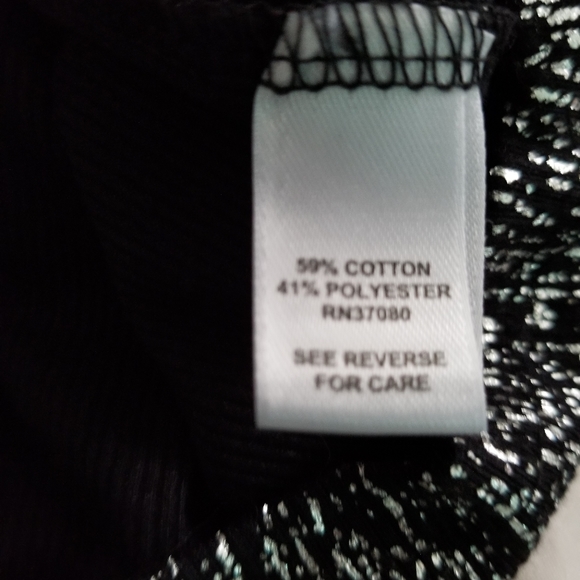 Cato sleeveless holiday top - Picture 4 of 5